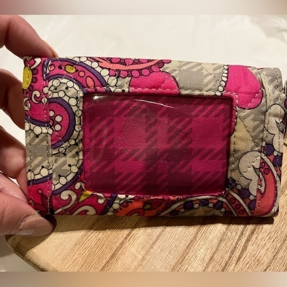 Vera Bradley Wallet Quick Swipe ID in Pattern‎ Paisley Meets Plaid Key Ring NWT - Picture 4 of 7